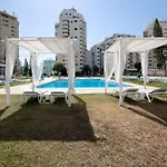 Daire Camoes 4e- Vista Mar, Com Piscina Armação de Pêra