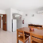 Camoes 4e- Vista Mar, Com Piscina شقة Armação de Pêra
