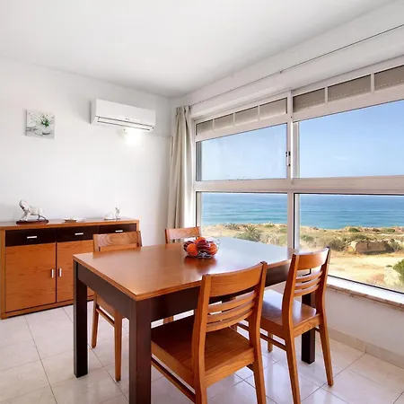 Apartment Camoes 4e- Vista Mar, Com Piscina