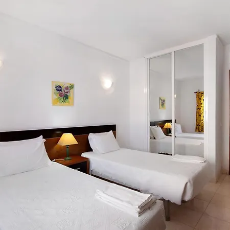 Camoes 4E- Vista Mar, Com Piscina Apartamento *